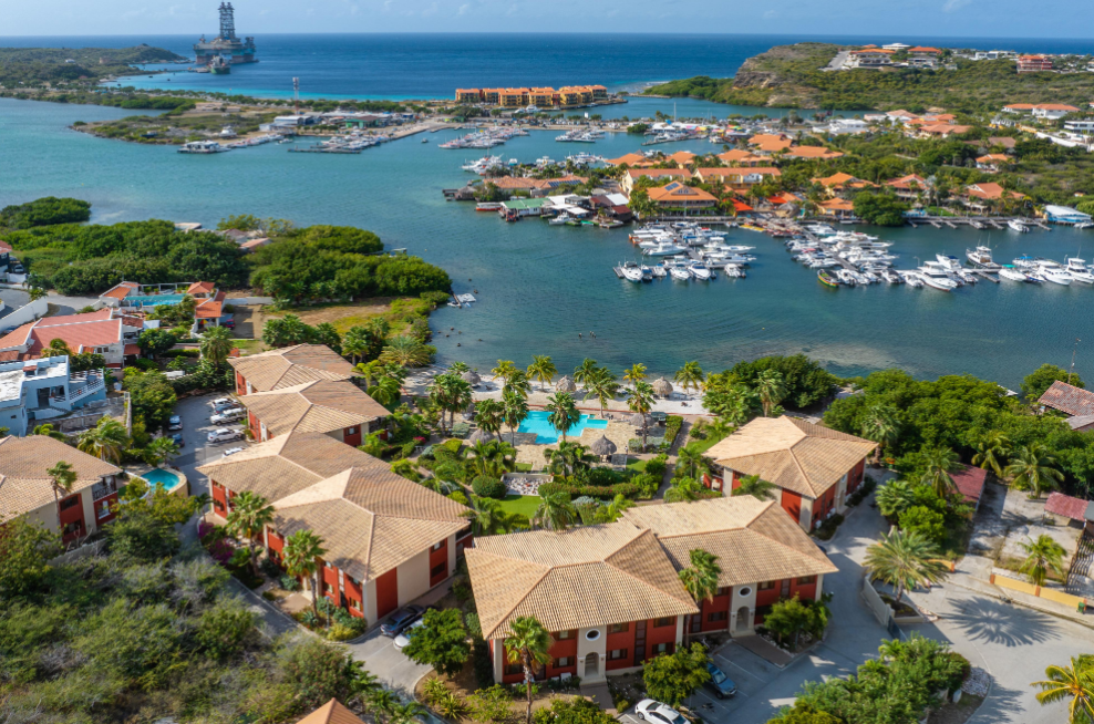 Appartement aan het Spaanse Water met prive strand