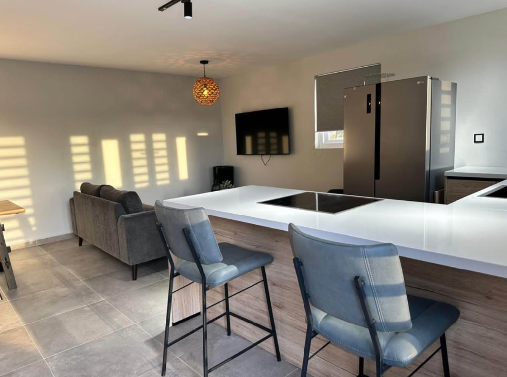 Nieuw en gemeubileerd appartement in Katoentuin